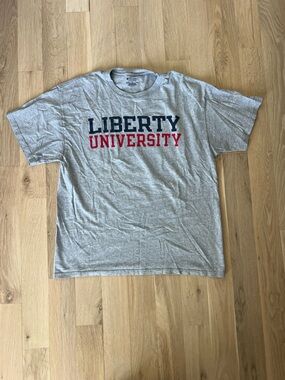 Liberty University Vintage Men’s Tee 🦅